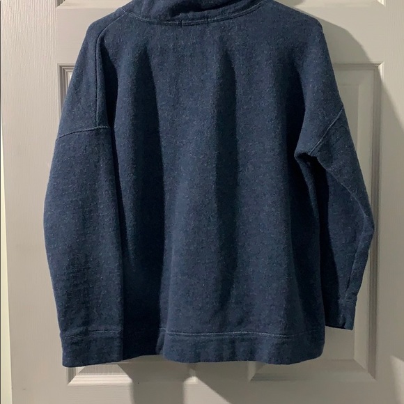 Sweater - Picture 2 of 3